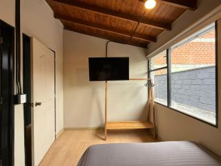 Apartamento cerca a clínica las Américas - ONE204 By Roots Rentals - 2