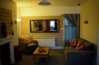Sea View 1 Bed Studio Apartment - 1