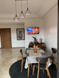 Sunny Corner Apartment - 2