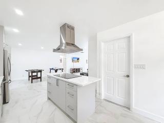Delray Beach Escape | Near Downtown & Beaches - 4