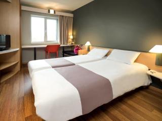 ibis Charleroi Centre Gare - 2