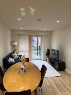 Modern 2-Bedroom 2-Bath Apartment-Stylish&Spacious - 0