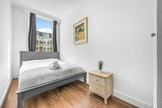 Cosy 2BR Central London Flat in Earls Court - 6