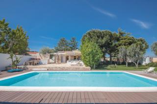 TD Villa Fico Jo Villa with Pool & Lush Garden - 5