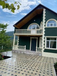 Mountain Villa with Heated Pool & Scenic views - Quba - 7