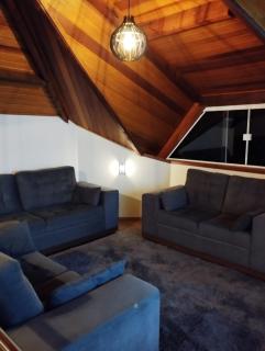 Chalé confortável com área de lazer - 1