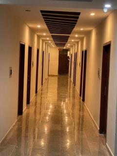 Elegant Hotel - 2