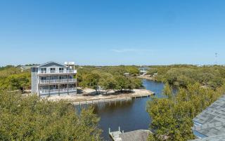 C9431 Sea Stars - Canalfront, 4X4 Area, Boat Ramp, Dock! - 6