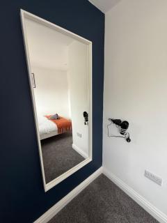 Wolseley-5 Bedroom 2 Bath Sleeps 8 Ideal for Contractors - 5
