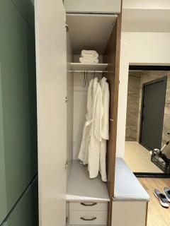 White City's Green Home for couple - 3