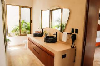Spacious 4BR Villa with Private Pool & Lush Courtyard in Tulum - 3