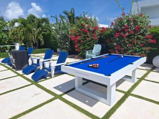 Oceanside 3 Bedroom Luxury Villa with Private Pool, 500ft from Long Bay Beach -V2 - 9