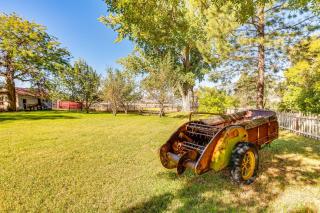 Patio and Mountain Views Farmhouse in Mancos! - 3