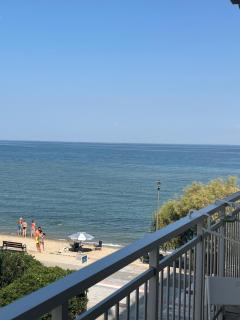 Irene Beach Front Luxury Suite - 8