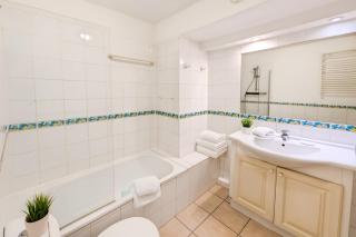 Josephine 325, Casino 5 Min, Rickeys - Beausoleil - 2