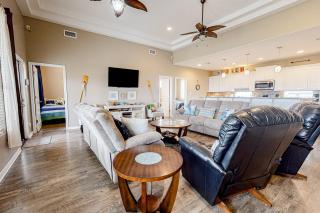 Ultimate Steps to Beach Large Deck Dog Haven - 5
