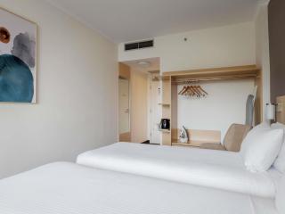 ibis Sydney Olympic Park - 1