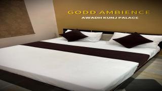 Hotel O Awadh Kunj Palace - 1