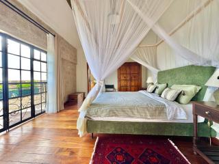 Zamani Bush House - 4