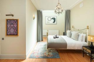 Excellent location, ideal for families, modern and comfortable apartment in London United Kingdom - 2