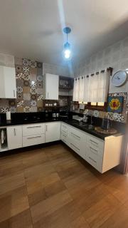 Casa ampla próxima à Rua do Lazer - 2