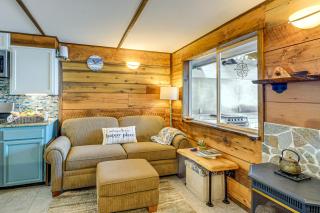 Outdoor Kitchen and Canal Views Cabin in Quilcene! - 1