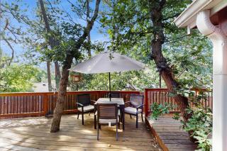 Lazy Bear Retreat - 9