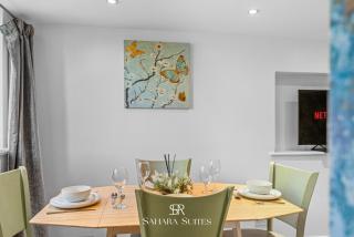 Luxury 6-Bed Ensuite - Reading Centre - Monthly Stays - 6