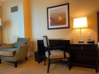 Five Star Trump Hotel No Resort And Cleaning Fees - 7