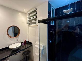 Silent Retreat Steps from the Beach - 3