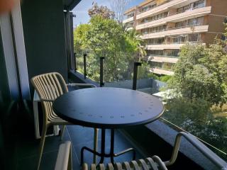 Parkside Oasis Luxe 2BR Retreat w Pool BBQ & Gym Access - 4