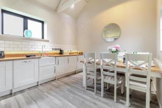 White House Lodges - Nightingale - Heveningham - 7
