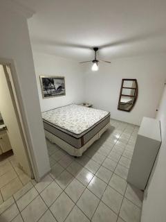 Apartamento Guilhermina - Praia Grande - 180m da Praia - 5