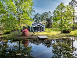 Dreamy 3BR Pondside Home with Nature Trails - 0
