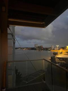 Skyline Luxury in Canary Wharf - 5