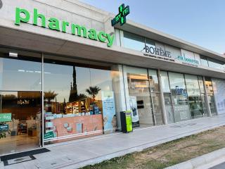 Elysia Park 2 BR Apartment with Resort-style pool - 5