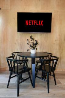 Scandinavian Getaway Cozy Vibe with Outdoor Lounge - 4