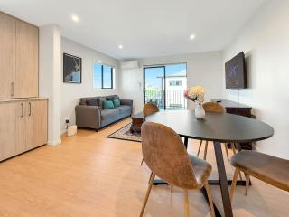 One Bedroom Stunner in Allen Street - 7