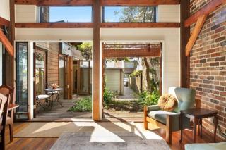 Historic Inner-West Oasis Close to Newtown - 0