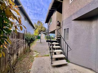 Central Midtown Apt-Secure Parking-Walk to Target - 5