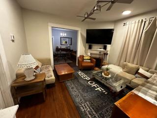 Farmhouse Oasis w Pool Heated Spa Treehouse and Game Room Located Centrally off I-4 - 7