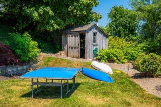 Drift Away Hot Tub Kayaks Lakefront & Games - 6