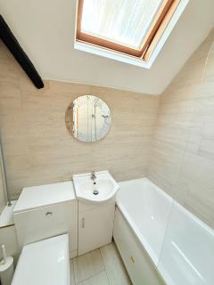 One bed apartment near city centre Nottingham - 4