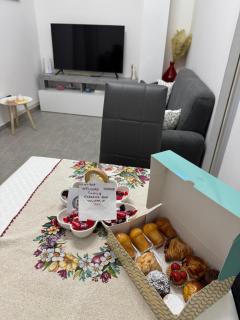 Private Parking-Parthenope's House - 2