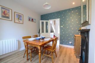 Horseshoe Cottage - 5