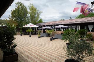 La Băiete - 1