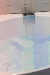 La Suite Interdite Jacuzzi, Sauna & Pièce Secrète - 2
