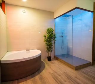 La Suite Interdite Jacuzzi, Sauna & Pièce Secrète - 4