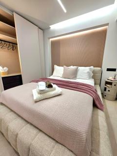 N K Suite Design Comfort Lycabettus view - 2