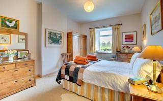 Burn Bank Cottage - 1
